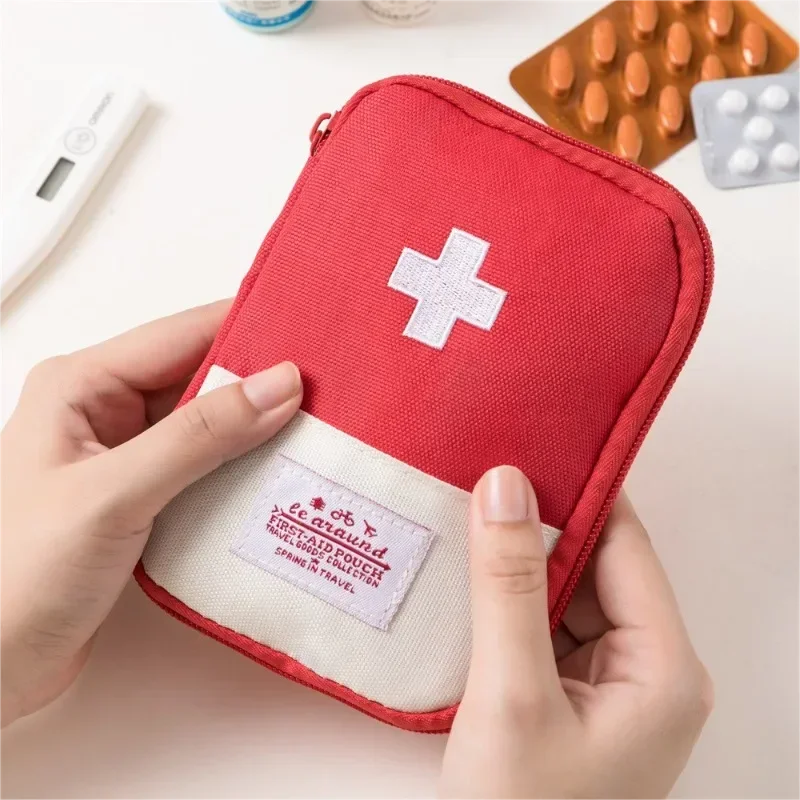 Mini Travel Medicine Bag Porta - đánh giá và giá First Aid Bag Kit